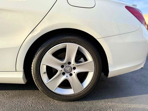 Used 2016 Mercedes-Benz CLA 250 image 9