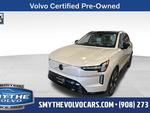 Certified 2025 Volvo EX90 Ultra AWD/4WD image 1