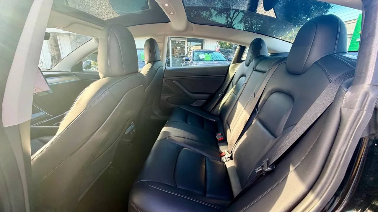 Used 2019 Tesla Model 3 Long Range AWD/4WD image 12