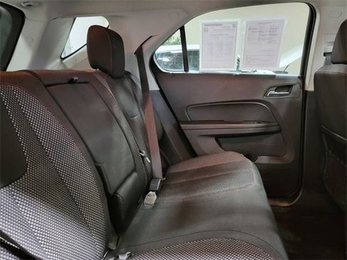 Used 2017 Chevrolet Equinox LT w/ Convenience Package image 14