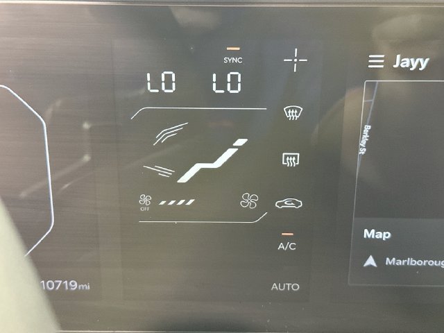 Used 2025 Kia K4 GT-Line w/ GT-Line Premium Package FWD image 25