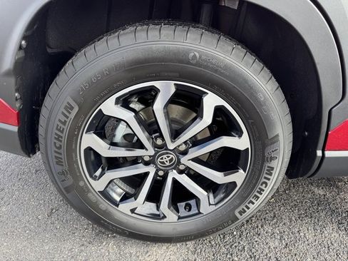 Certified 2026 Toyota Corolla Cross SE image 10