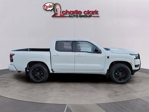 New 2026 Nissan Frontier SV w/ Tow Package image 7