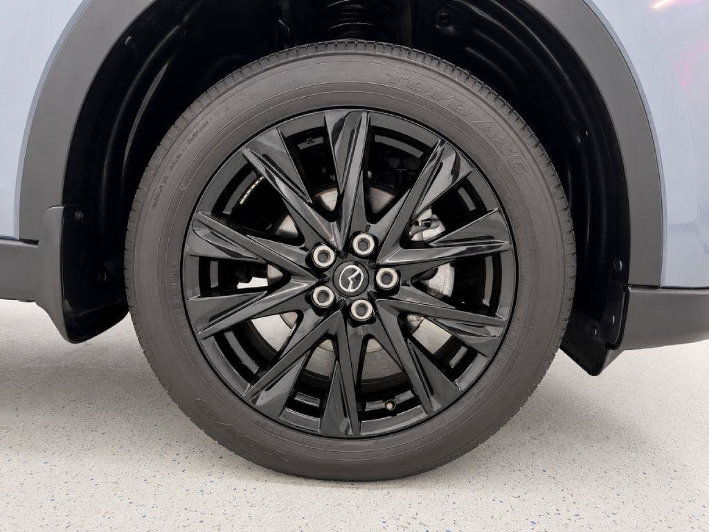 Used 2023 MAZDA CX-5 Carbon Edition AWD/4WD image 31