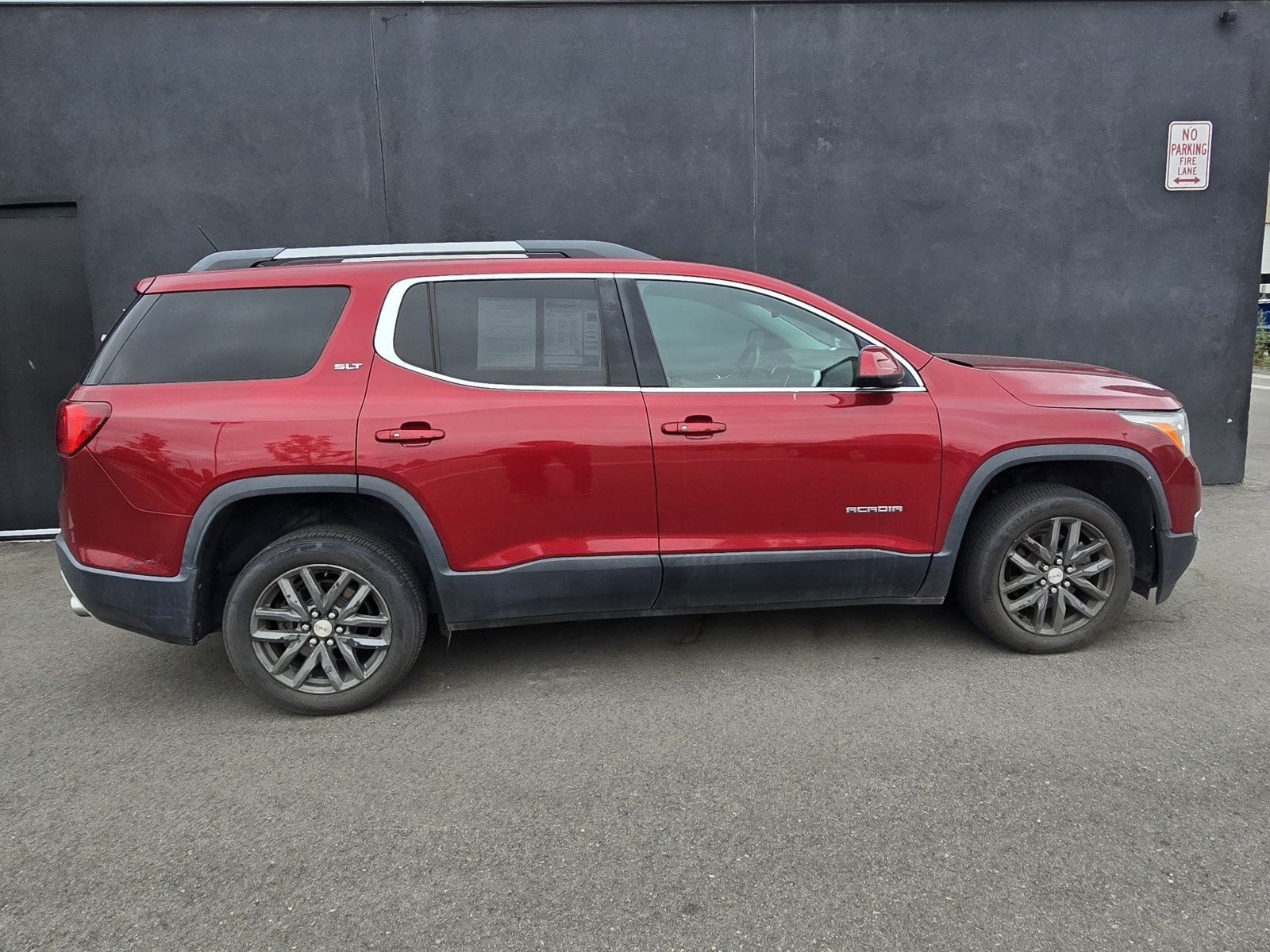 Used 2019 GMC Acadia SLT FWD image 5