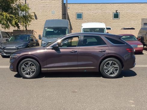 Used 2023 Genesis GV70 2.5T w/ Advanced Package AWD/4WD image 9