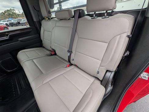 Used 2024 Chevrolet Silverado 3500 LT image 24