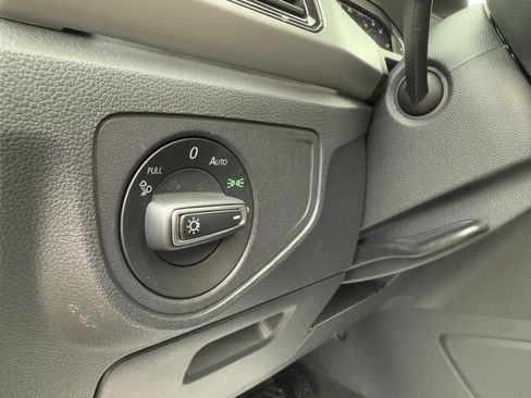 Used 2023 Volkswagen Atlas SEL image 10