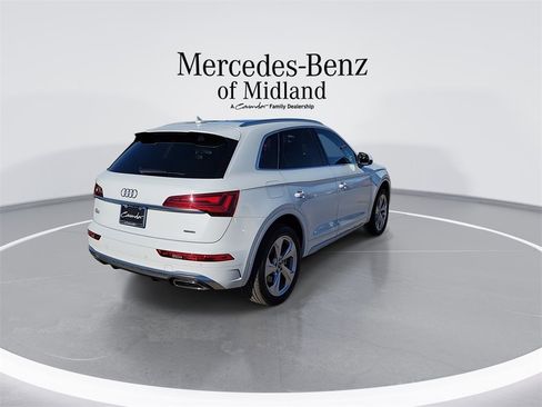 Used 2025 Audi Q5 2.0T Premium Plus w/ Premium Plus Package image 8