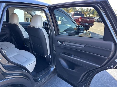 New 2025 MAZDA CX-5 AWD 2.5 S w/ Preferred Package image 13