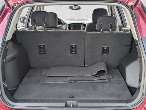 Used 2019 GMC Terrain SLE w/ Driver Convenience Package image 6