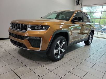 New 2026 Jeep Grand Cherokee Limited w/ Trailer Tow Package