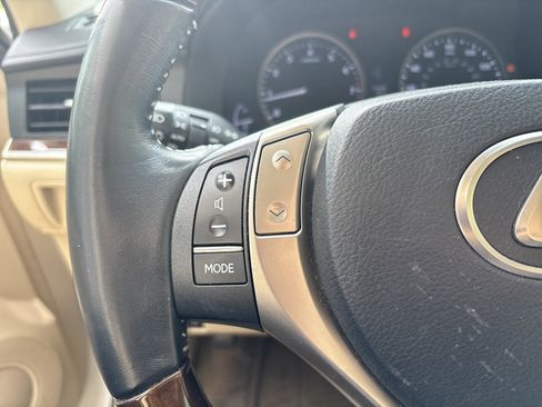 Used 2014 Lexus ES 350 w/ Luxury Package image 19