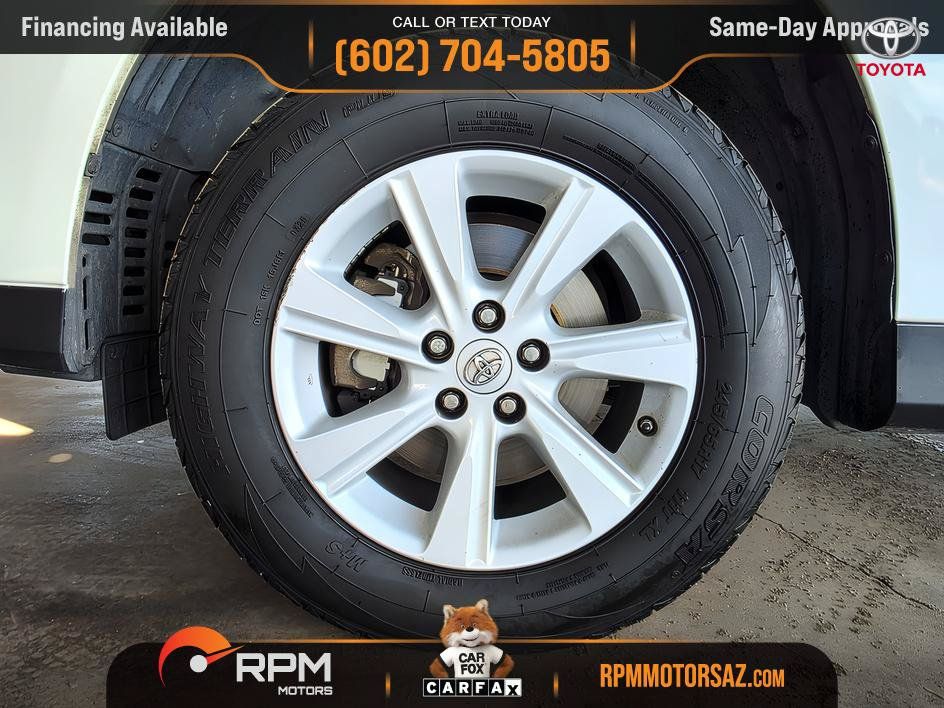 Used 2013 Toyota Highlander SE AWD/4WD image 32