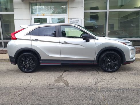 Used 2020 Mitsubishi Eclipse Cross LE FWD image 3