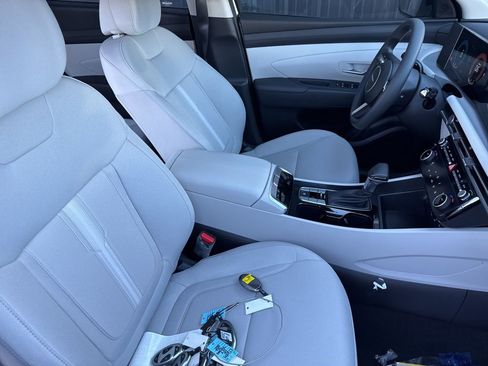 New 2026 Hyundai Tucson SEL image 15