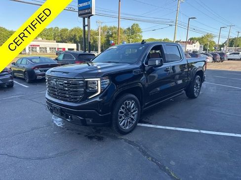 Used 2024 GMC Sierra 1500 Denali Ultimate AWD/4WD image 4