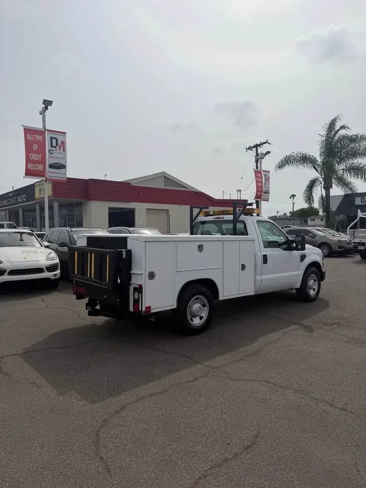 Used 2008 Ford F250 XL RWD image 4