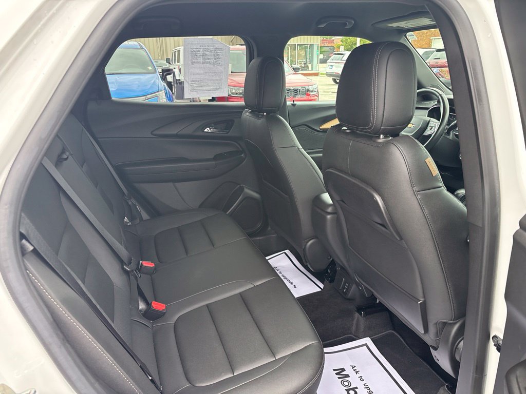 Used 2023 Chevrolet TrailBlazer ACTIV w/ Convenience Package AWD/4WD image 39