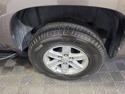 Used 2014 GMC Yukon XL SLT RWD image 36