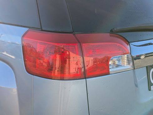 Used 2015 GMC Terrain SLE image 11