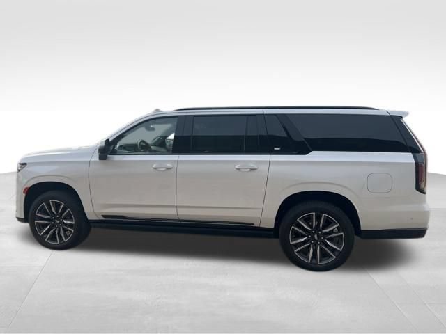 Used 2021 Cadillac Escalade ESV Sport Platinum AWD/4WD image 7