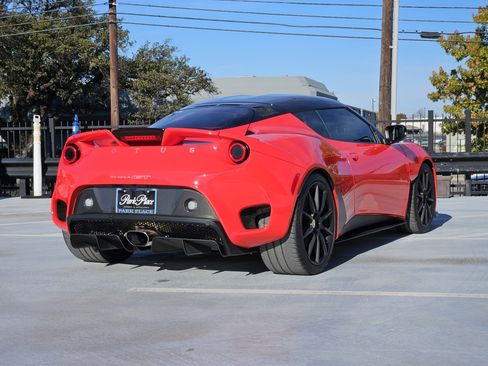 Used 2021 Lotus Evora image 9