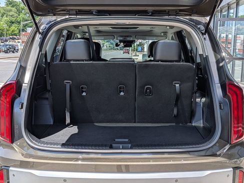 Used 2024 Kia Telluride S w/ S Sunroof Package AWD/4WD image 9