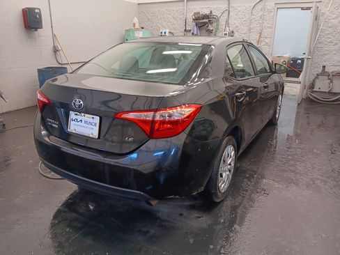 Used 2017 Toyota Corolla L image 13