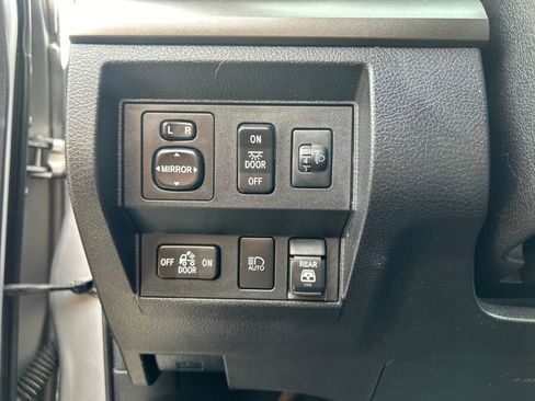 Used 2020 Toyota Tundra SR5 w/ TRD Off-Road Plus Package image 34