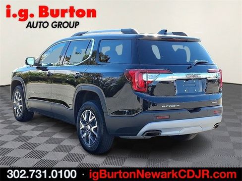 Used 2023 GMC Acadia SLE w/ Driver Convenience Package image 4
