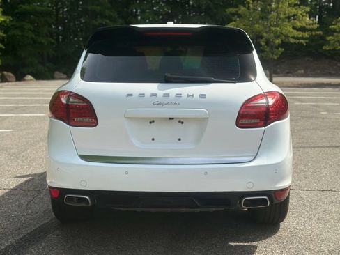 Used 2013 Porsche Cayenne Diesel AWD/4WD image 7