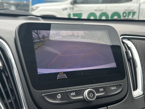 Used 2019 Chevrolet Malibu LT w/ Driver Confidence Package image 27