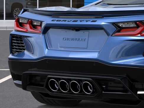 New 2027 Chevrolet Corvette Stingray Coupe w/ Stealth Interior Trim Package RWD image 14