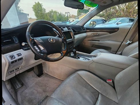 Used 2007 Lexus LS 460 image 11