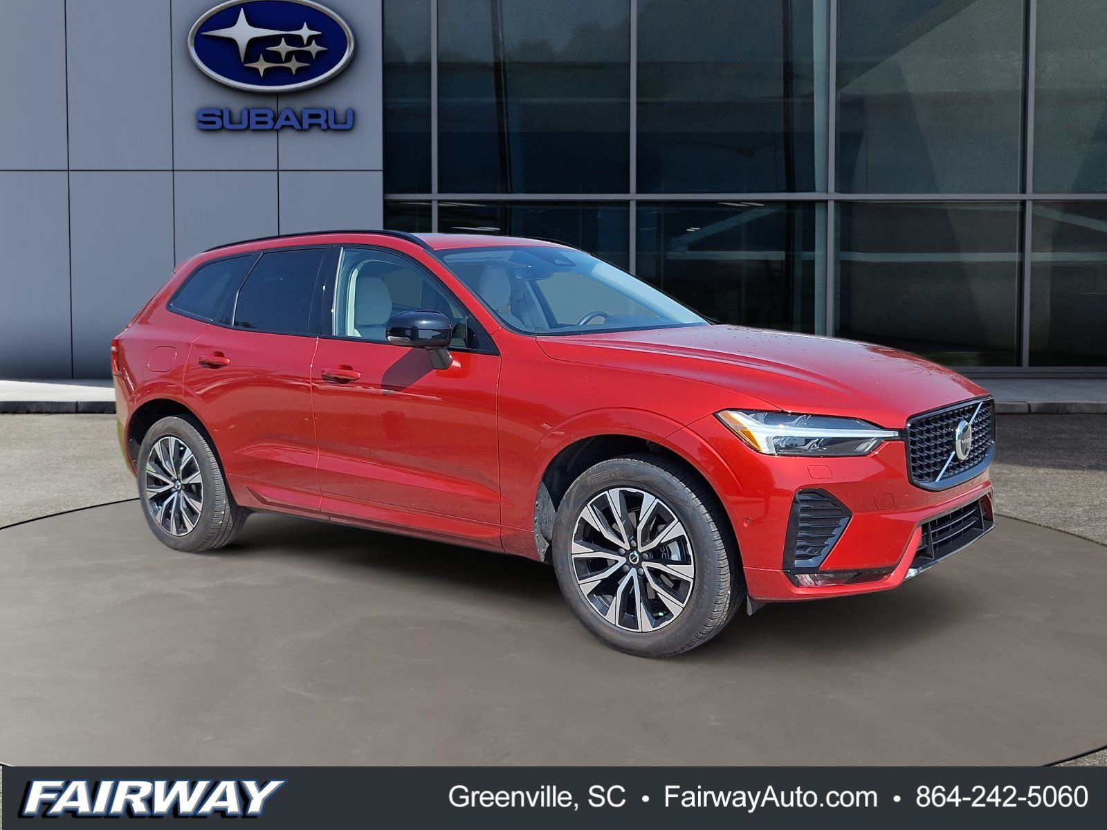 Used 2024 Volvo XC60 B5 Plus w/ Protection Package Premier AWD/4WD image 4