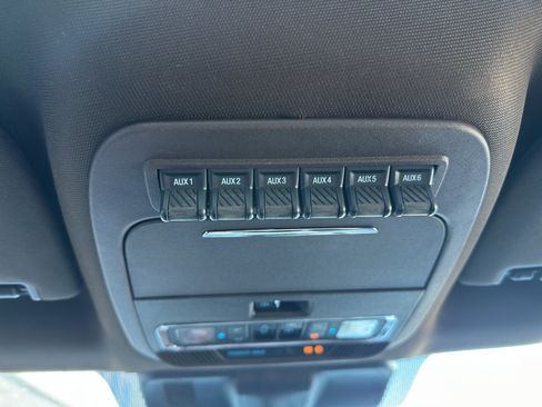 Used 2024 Ford F350 King Ranch image 32