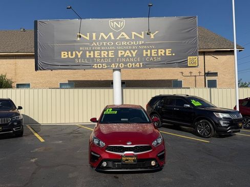 Used 2019 Kia Forte LXS FWD image 2