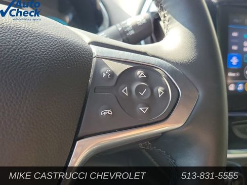 Used 2023 Chevrolet Traverse LT AWD/4WD image 17