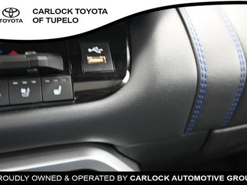 Used 2024 Toyota Tundra Platinum AWD/4WD image 15