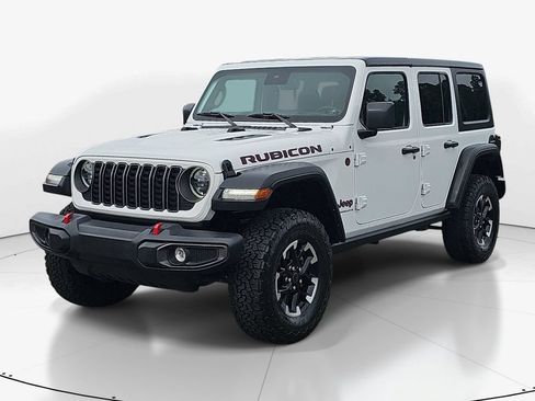 Used 2025 Jeep Wrangler Unlimited Rubicon AWD/4WD image 8