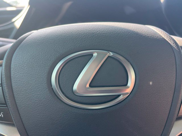 Used 2022 Lexus ES 350 w/ Premium Package FWD image 29