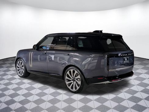 New 2026 Land Rover Range Rover SE AWD/4WD image 3