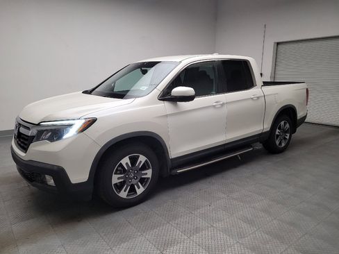Used 2018 Honda Ridgeline RTL-T image 2