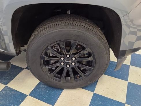 Used 2022 GMC Canyon Elevation w/ Trailering Package RWD image 9