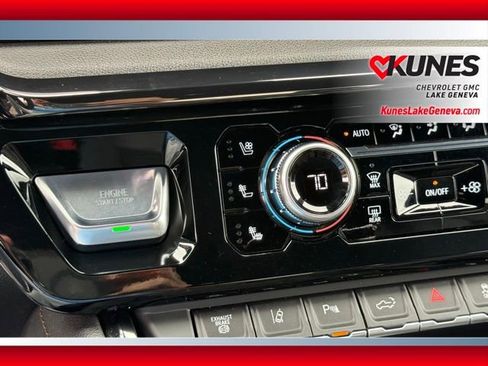 Used 2024 GMC Sierra 2500 AT4 AWD/4WD image 37