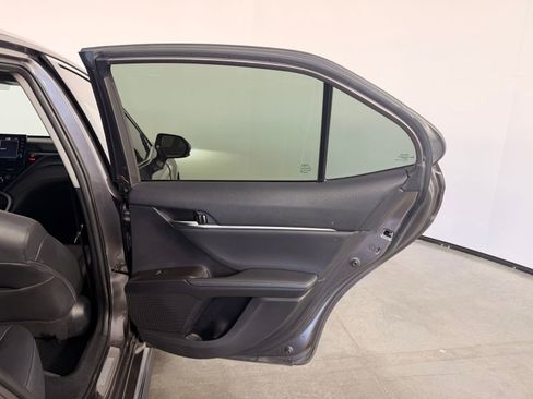 Used 2023 Toyota Camry XSE FWD image 29