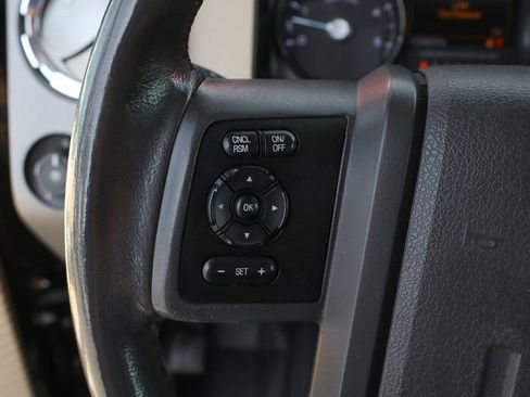 Used 2012 Ford F250 Lariat w/ Lariat Interior Pkg image 25