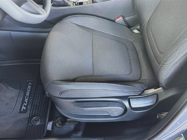 New 2026 Hyundai Tucson SE FWD image 19