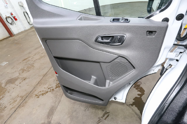 Used 2025 Ford Transit 250 148 High Roof AWD image 31